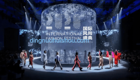 中国时尚产业盛典前瞻：文化融合与科技驱动下的新风尚